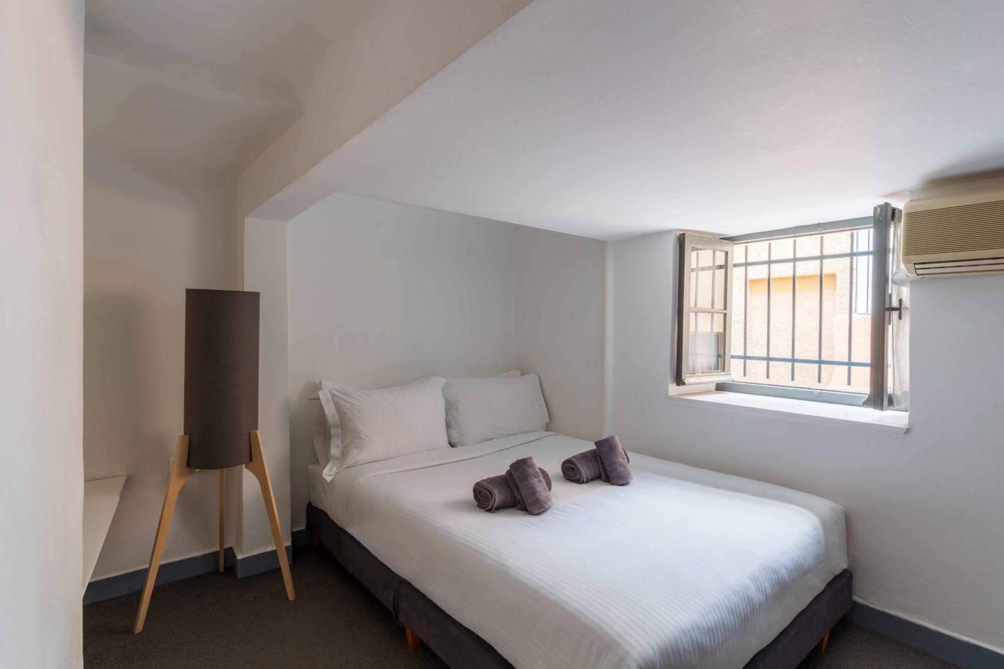 אתונה Art Pantheon - Suites & Apartments מראה חיצוני תמונה